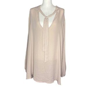 Torrid Wm’s Sz 5 Tan High Halter V Neck Cut Out Tie Accent Pull On Blouse